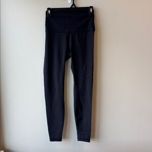 Lululemon Wunder under 6 Black Leggings